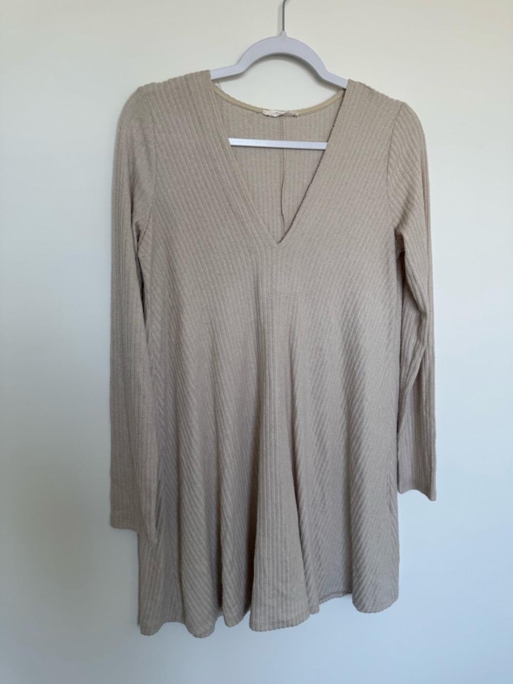 Lush Ribbed V-Neck Shift Dress
